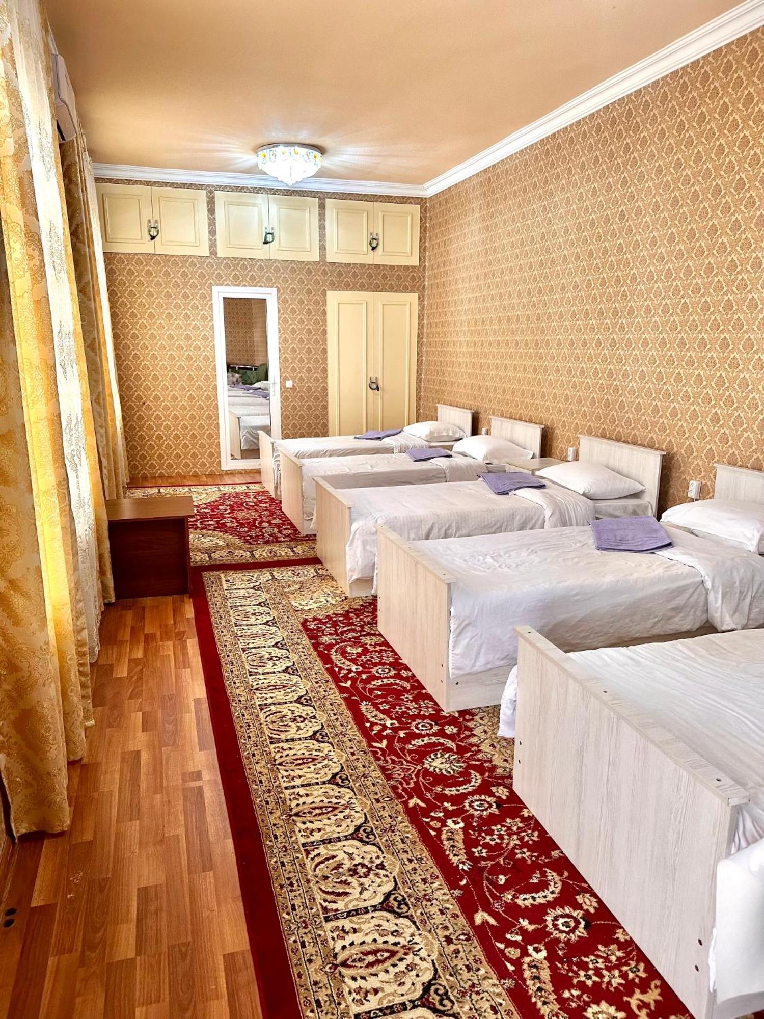 Aisha Guest House サマルカンド エクステリア 写真